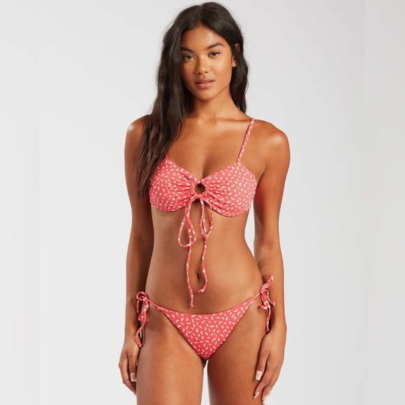 Billabong ❤️ Red Bandeau Bikini Top | Tropic Bottoms 👙☀️⛱️ - Picture 3 of 16
